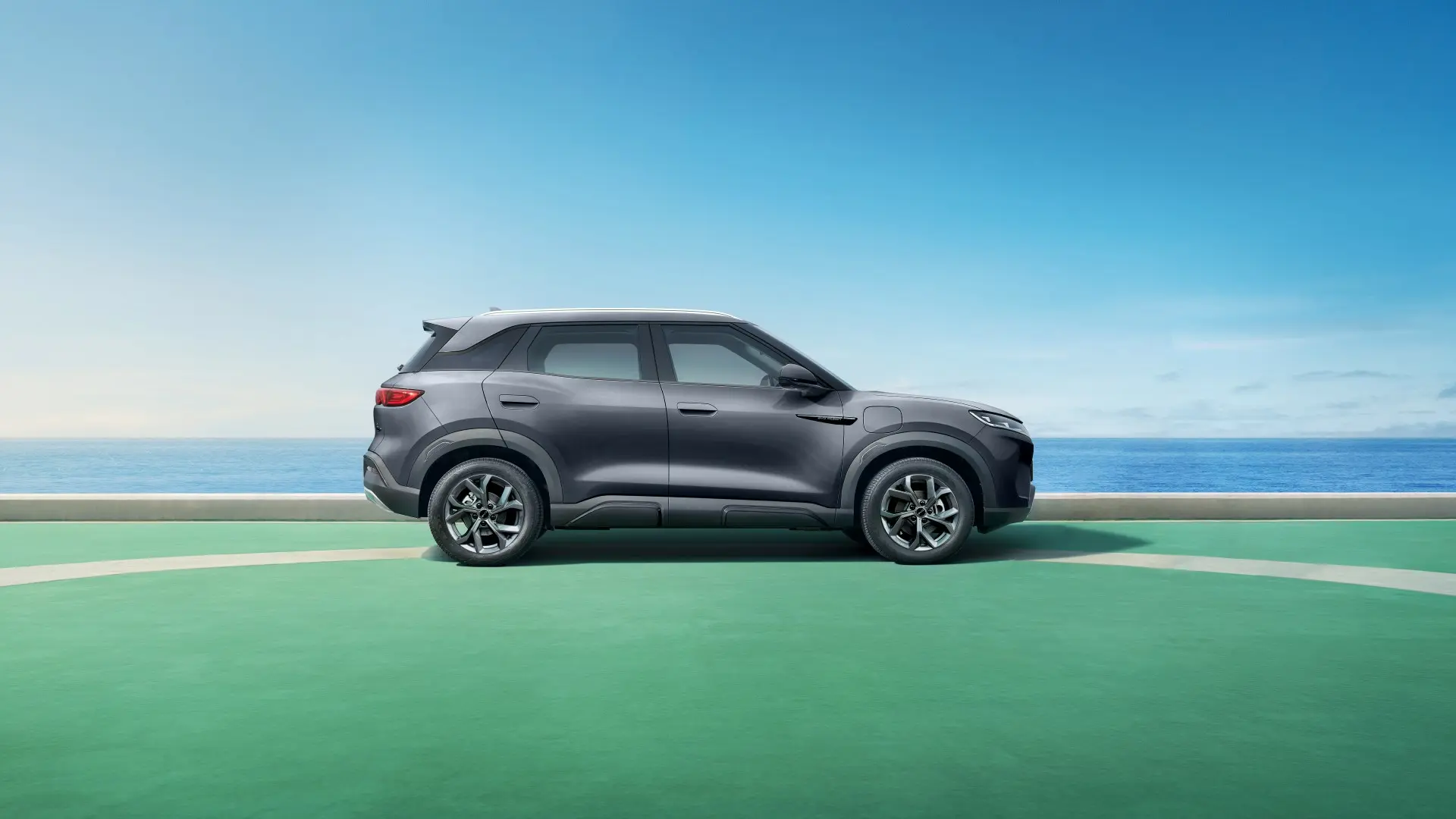 BYD Yuan Pro — Side View